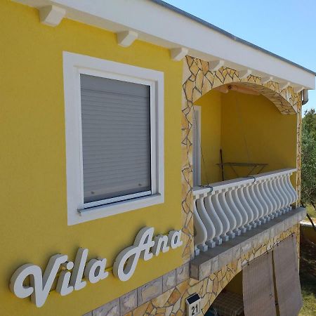 Apartments Vila Ana Vir Luaran gambar